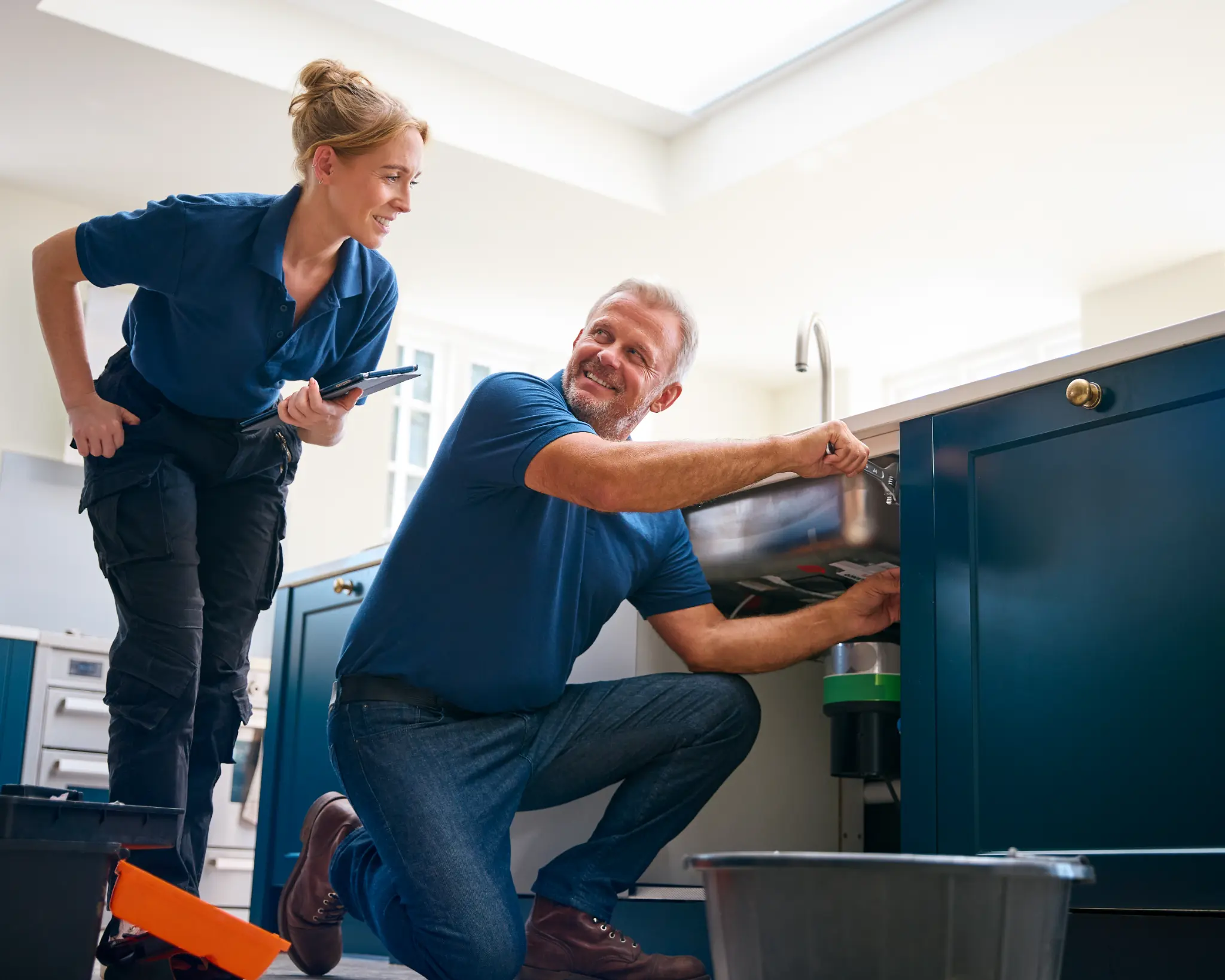 Experienced plumber training team member